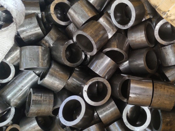 和政无缝钢管切割